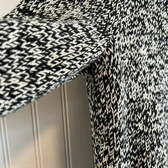 Chaps sweater black and white women size large soft 12% angora rabbit hair - Picture 6 of 11